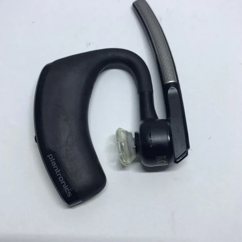 Plantronics Voyager Legend Bluetooth Wireless Headset Voice Commands Black